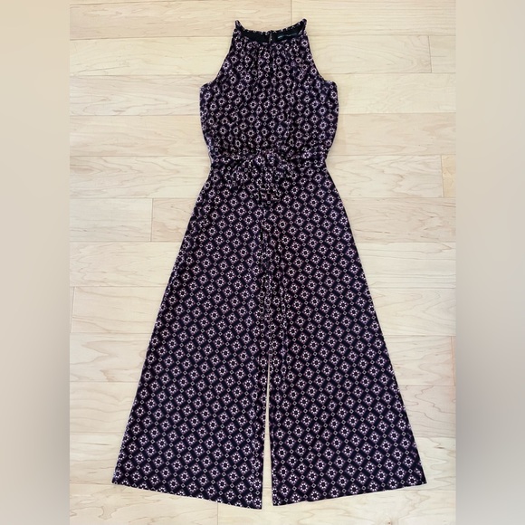 White House Black Market jumpsuit in size Small Petite - Picture 1 of 5